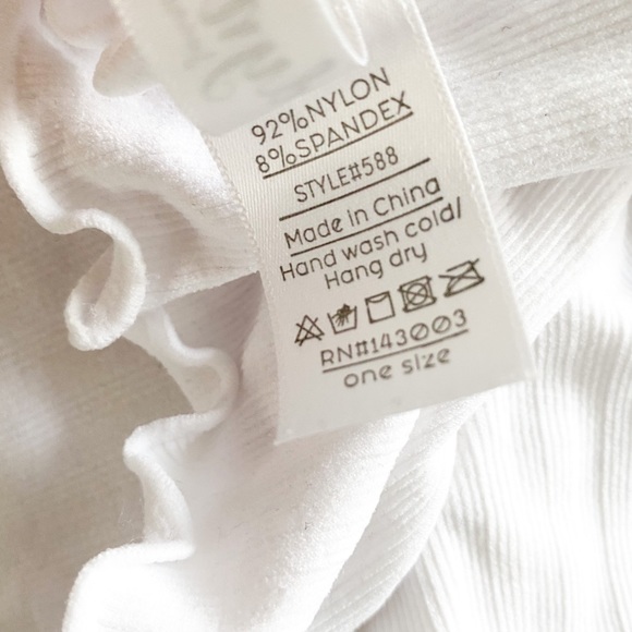 Off-the-Shoulder Ribbed Long Sleeve - Picture 4 of 4